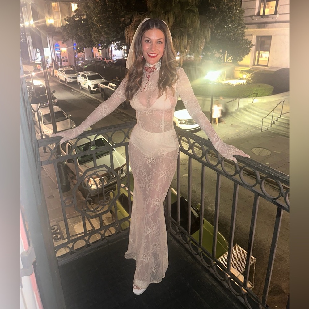 Long lace maxi dress